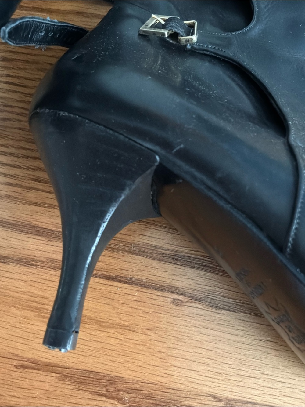 Women's Black Pointed-Toe Mid-Calf Leather Heel Boots - Picture 5 of 7